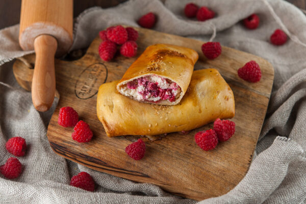 Samsa with Raspberry and Buttermilk